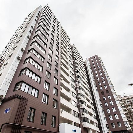 Sky House Premium Apartment In City Center تشيسيناو المظهر الخارجي الصورة