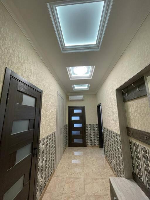 Sky House Premium Apartment In City Center تشيسيناو المظهر الخارجي الصورة